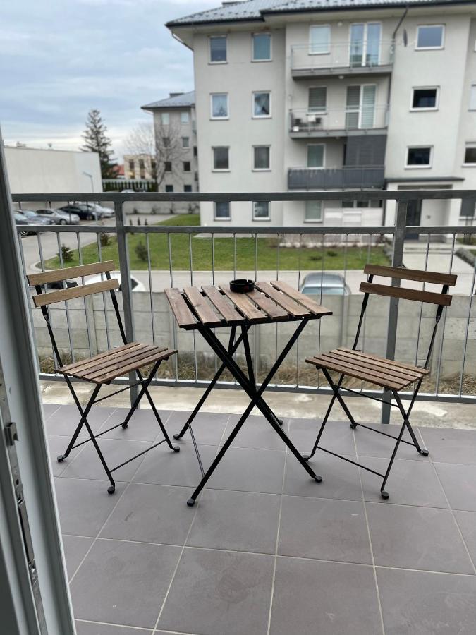 Przytulny Apartament Apartamento Trzebownisko Exterior foto